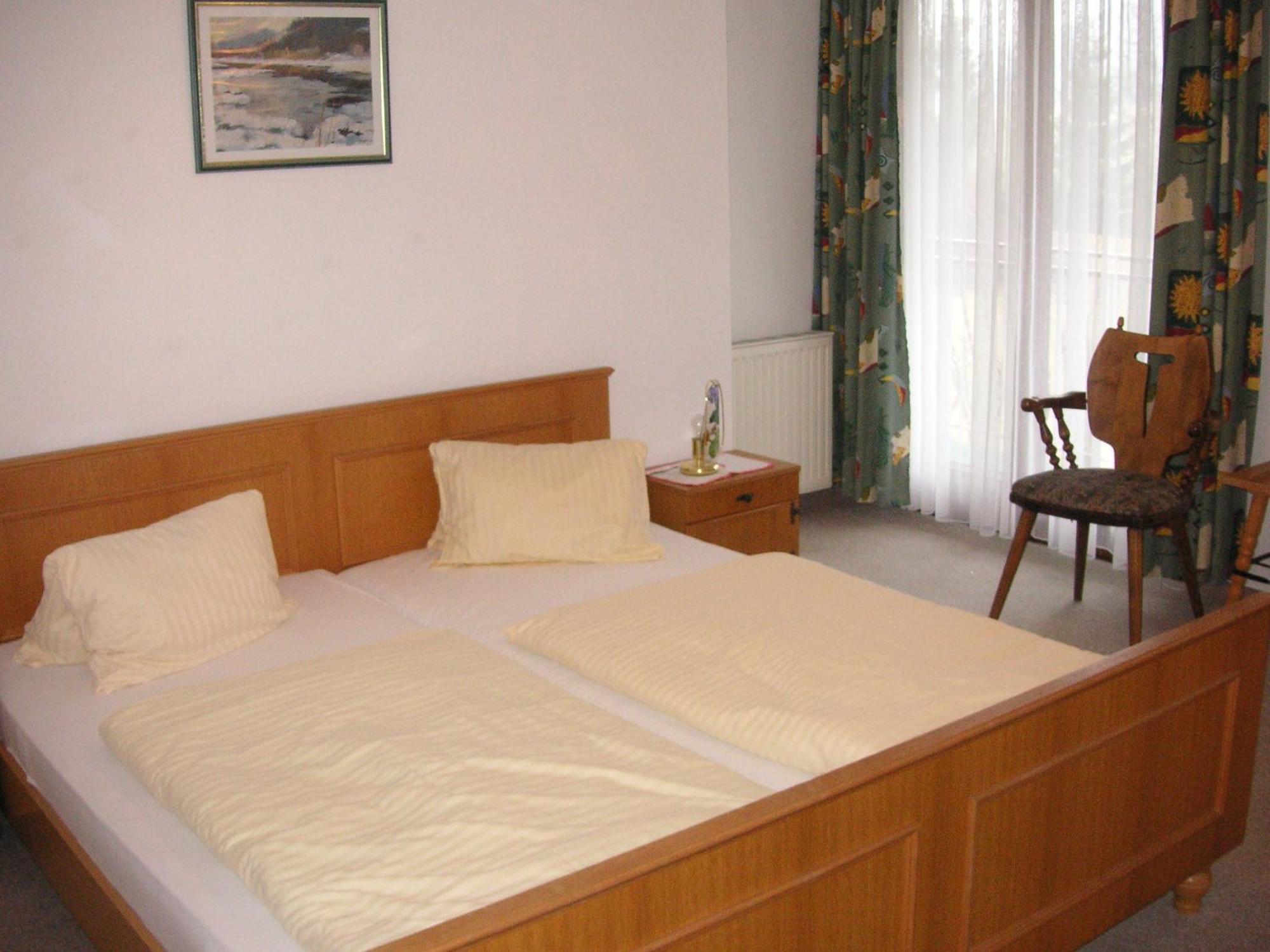 Hotel Jerolitsch Krumpendorf Ngoại thất bức ảnh