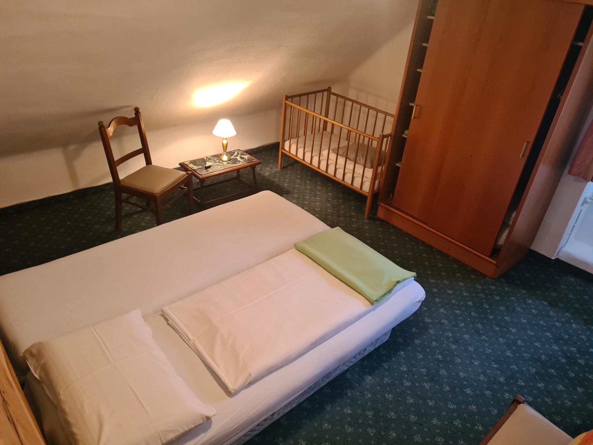 Hotel Jerolitsch Krumpendorf Ngoại thất bức ảnh